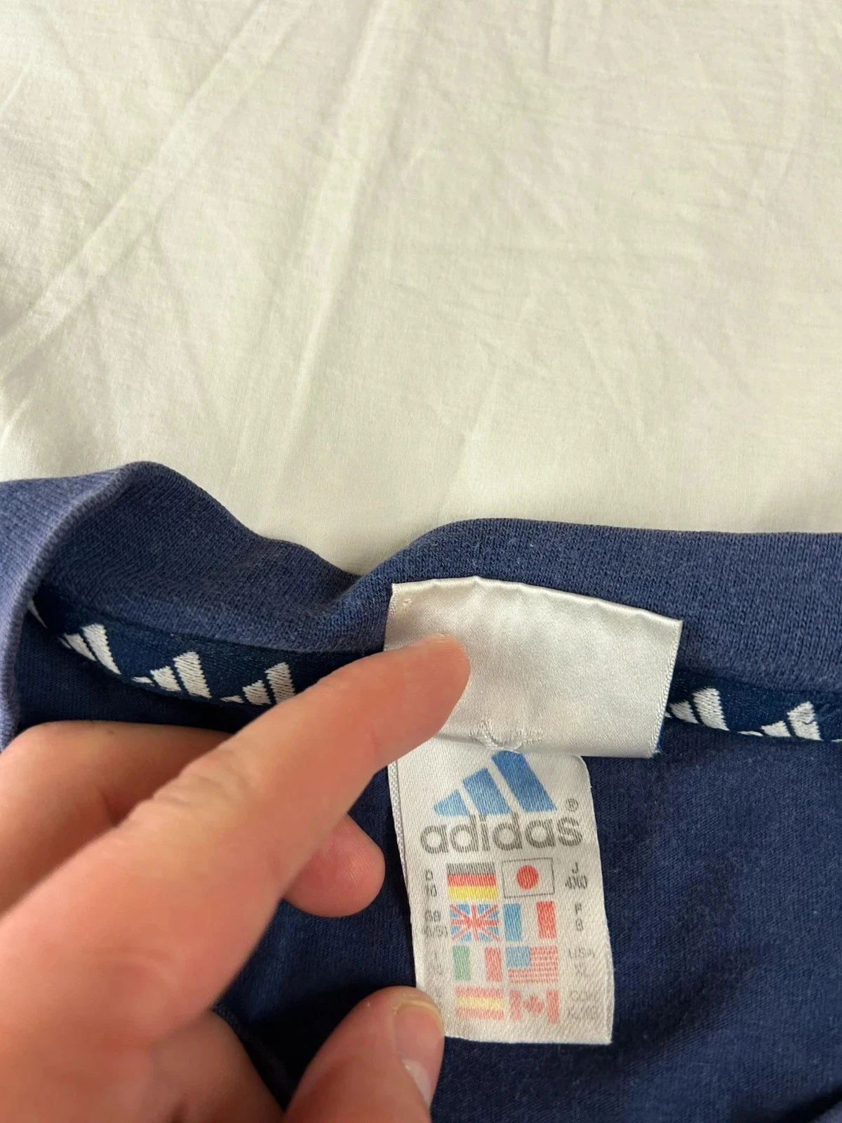 T-shirt uni adidas marineblauw – photo 9
